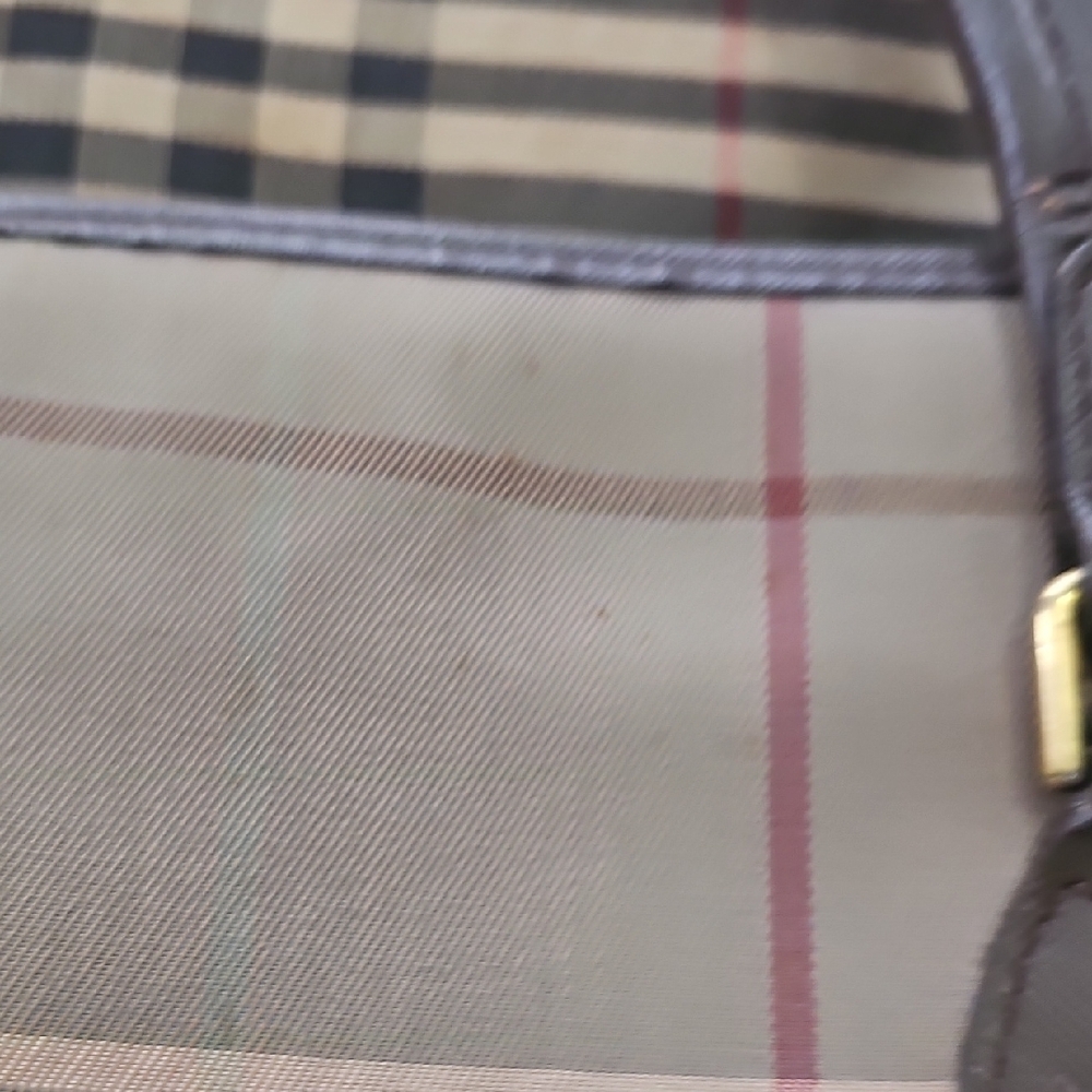 Burberrys vintages Tan and Brown Bag - Picture 12 of 14